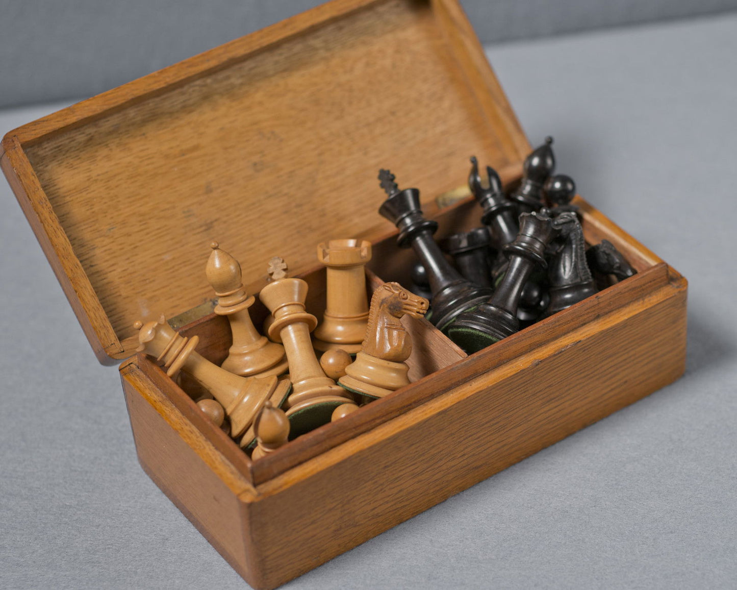 A Staunton Chess Set, circa 1890 - Luke Honey | Antiques, Chess, Backgammon & Games