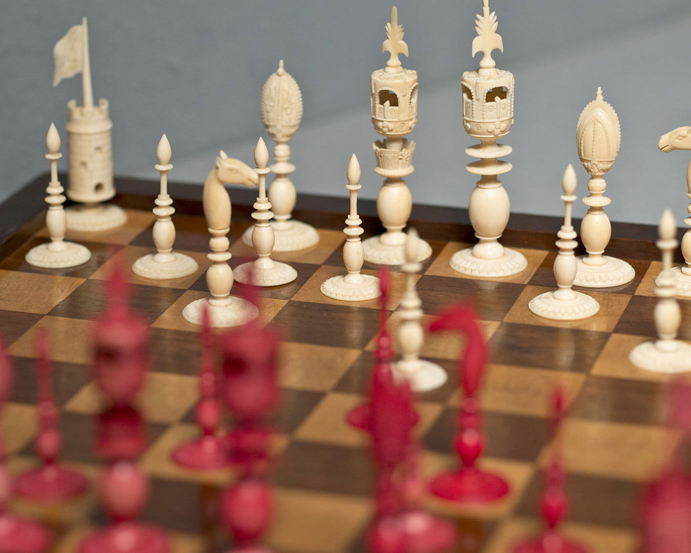 An Indian Ivory Chess Set, Delhi, circa 1840 - Luke Honey | Antiques, Chess, Backgammon & Games