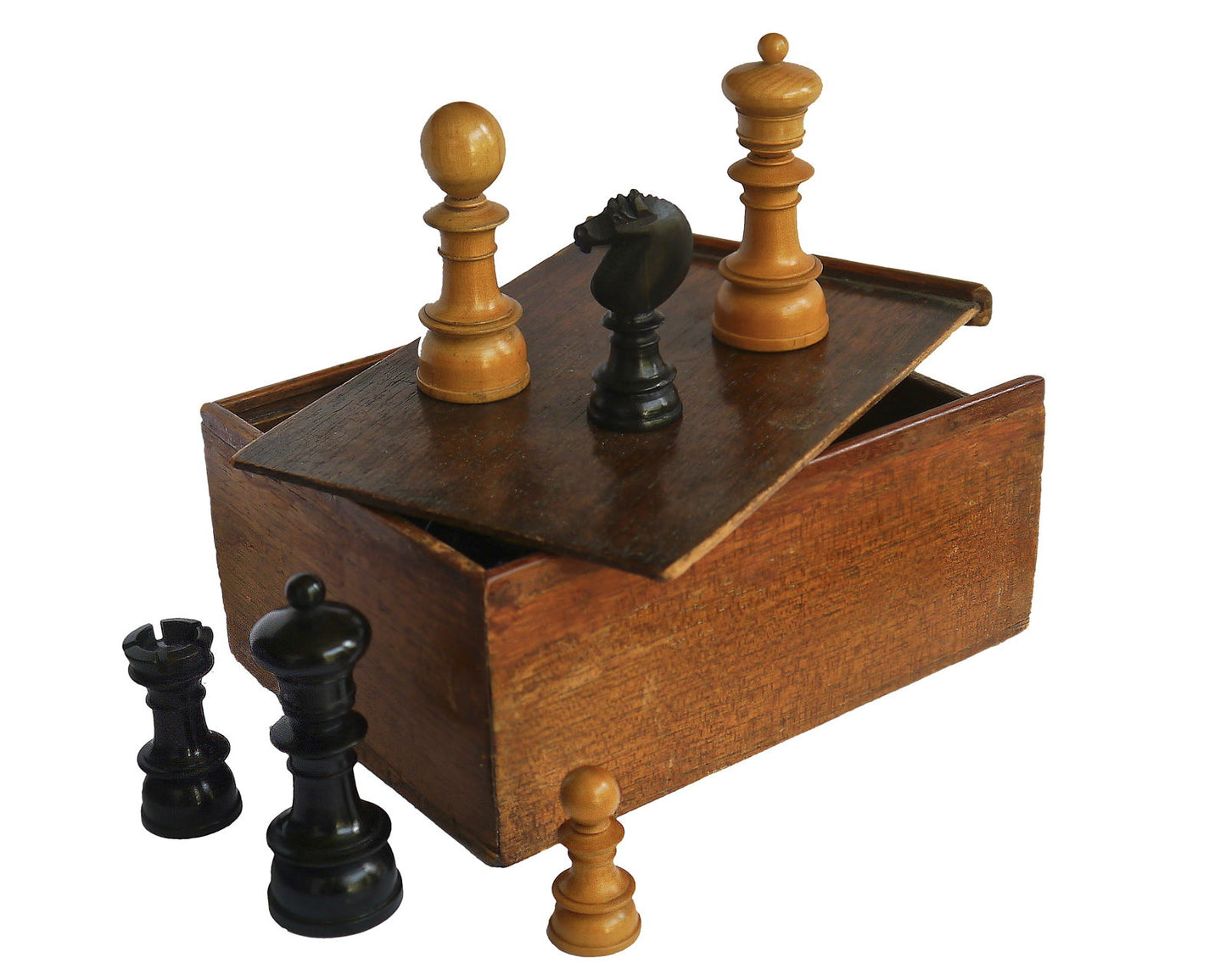 “Edinburgh Upright” Chess Set, circa 1860 - Luke Honey | Antiques, Chess, Backgammon & Games