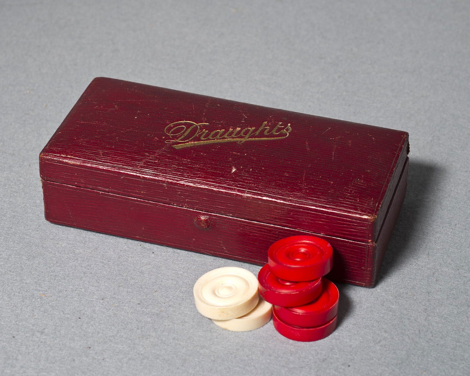 English Backgammon Counters, circa 1890 - Luke Honey | Antiques, Chess, Backgammon & Games