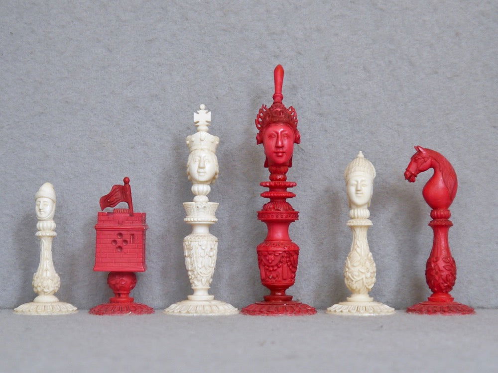 Fine Macao Export Chess Set, circa 1810 - Luke Honey | Antiques, Chess, Backgammon & Games