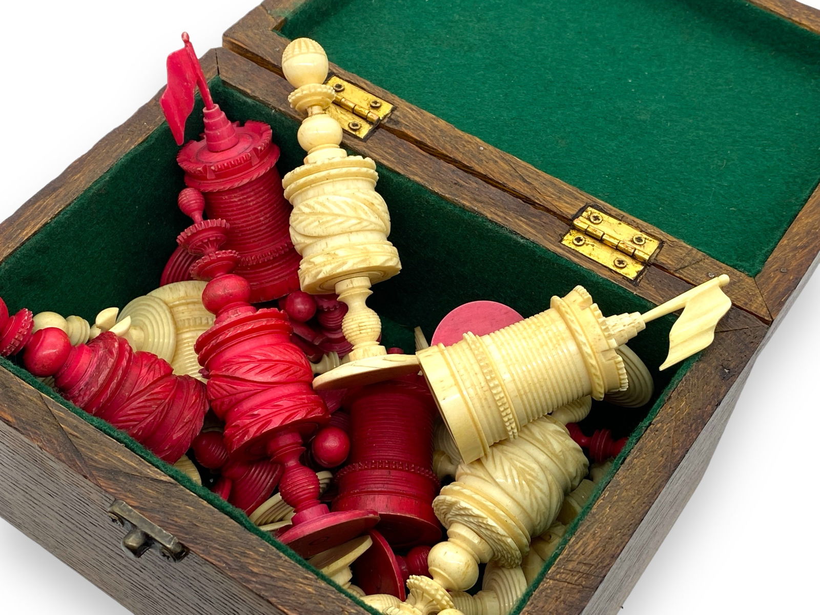 Good Barleycorn Chess Set, circa 1850 - Luke Honey | Antiques, Chess, Backgammon & Games