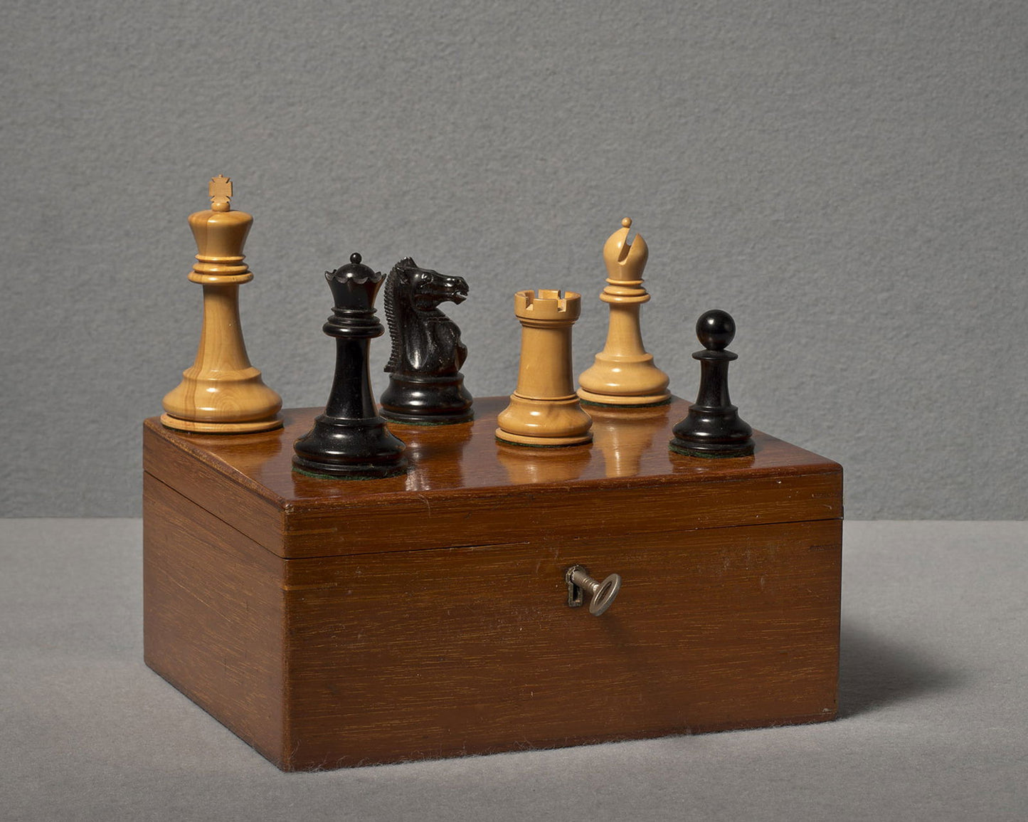 Jaques Staunton Chess Set, circa 1900-1910 - Luke Honey | Antiques, Chess, Backgammon & Games