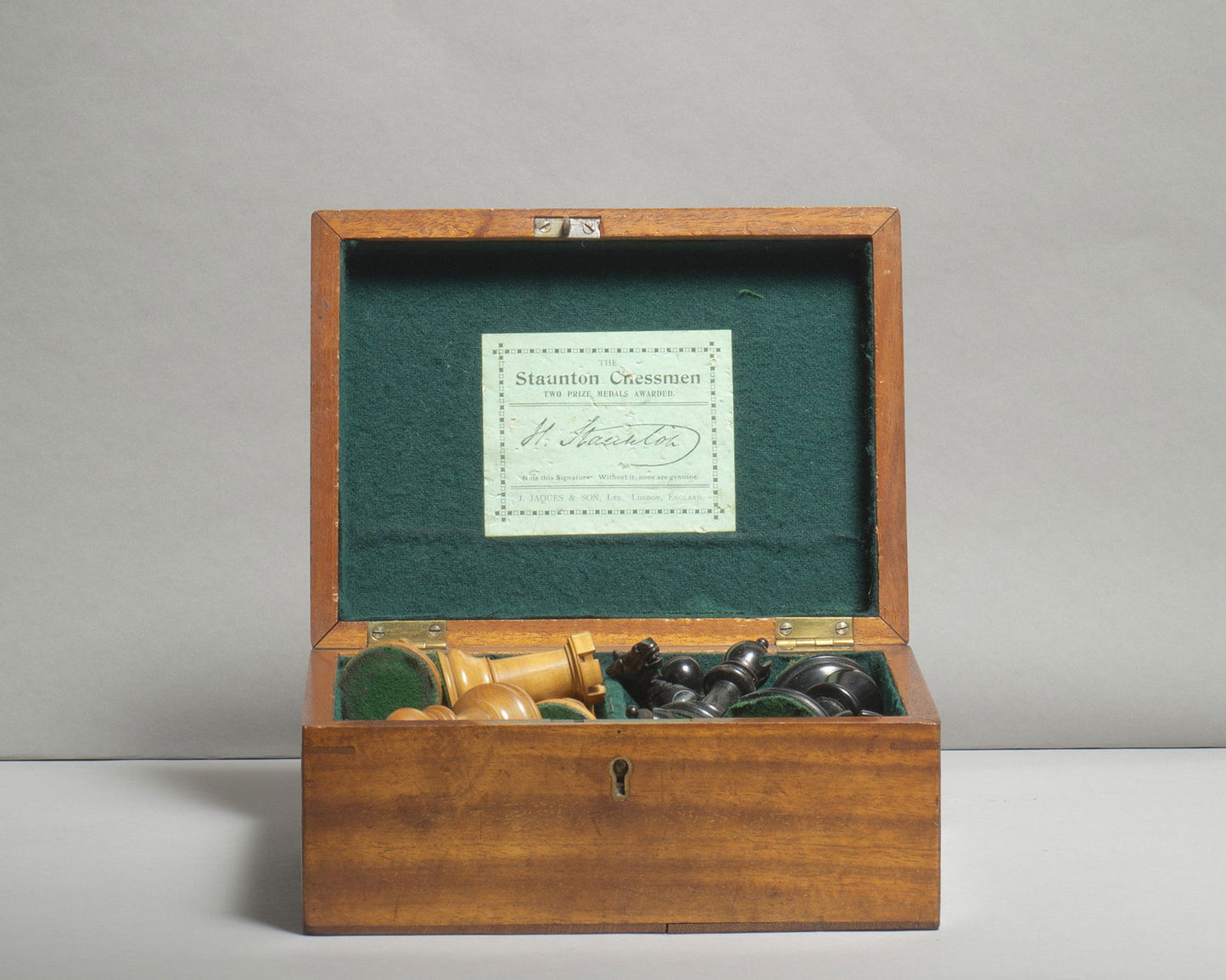 Jaques Staunton Chess Set, circa 1915 - Luke Honey | Antiques, Chess, Backgammon & Games