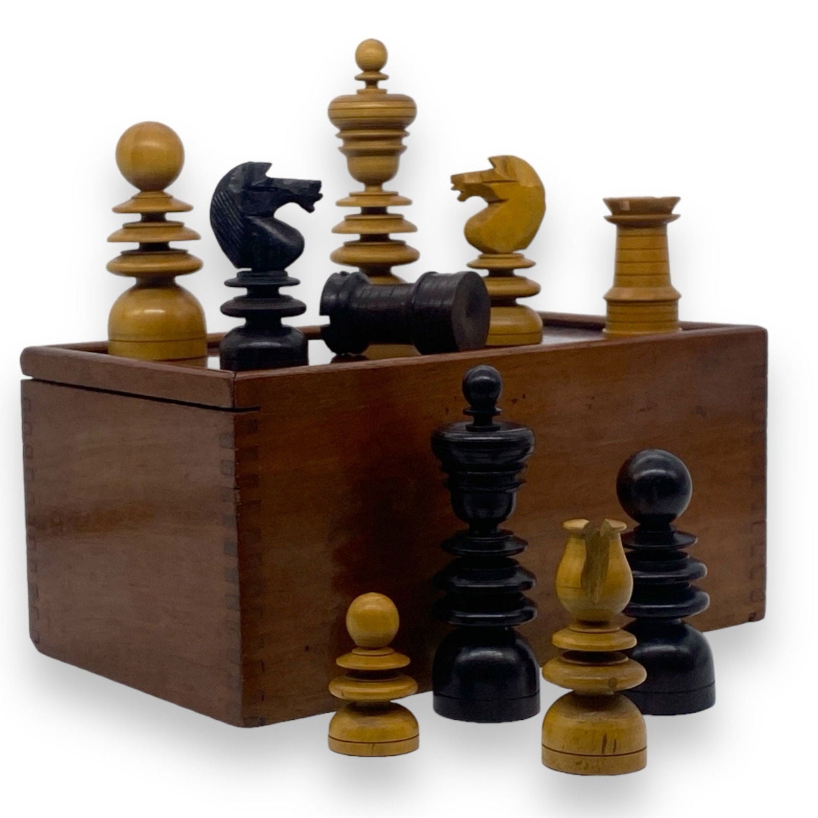 Old English Pattern Rosewood Chess Set - Luke Honey | Antiques, Chess, Backgammon & Games