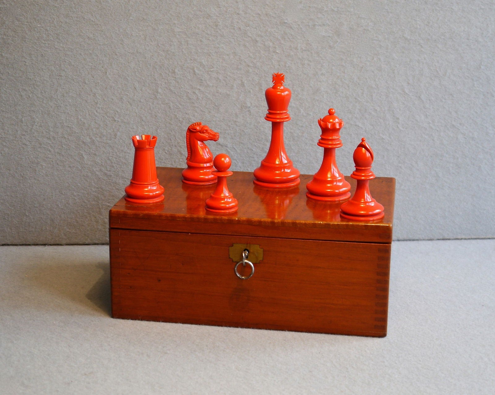 Rare British Chess Co. Ivorine Set, circa 1895 - Luke Honey | Antiques, Chess, Backgammon & Games