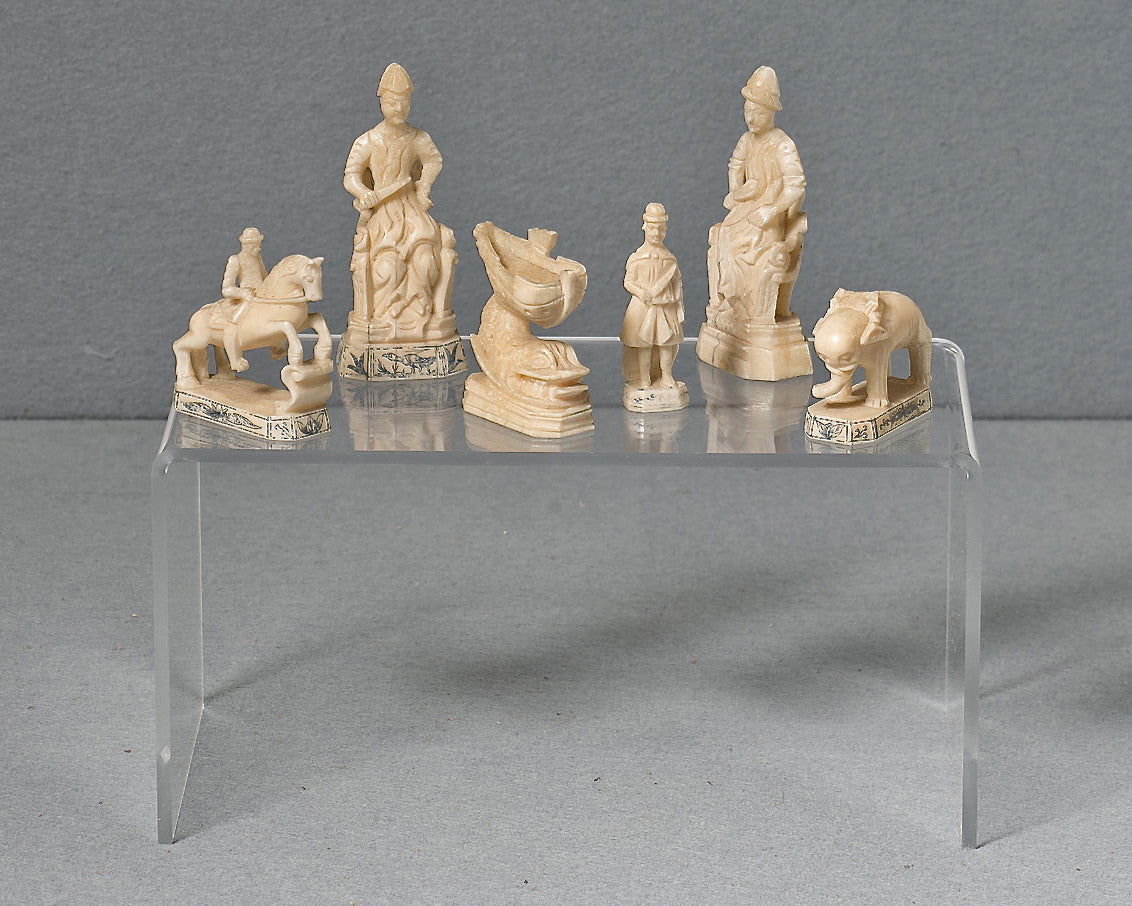 Russian Kholomogory Chessmen, 18th century - Luke Honey | Antiques, Chess, Backgammon & Games