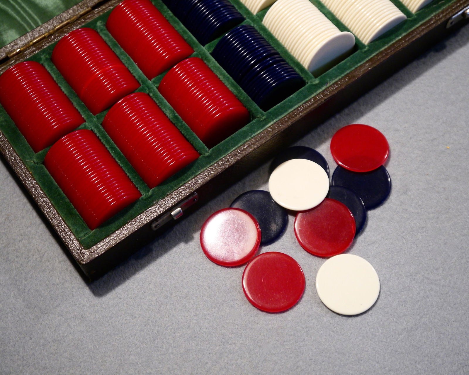 Set of Gambling Chips, circa 1930-1950 - Luke Honey | Antiques, Chess, Backgammon & Games