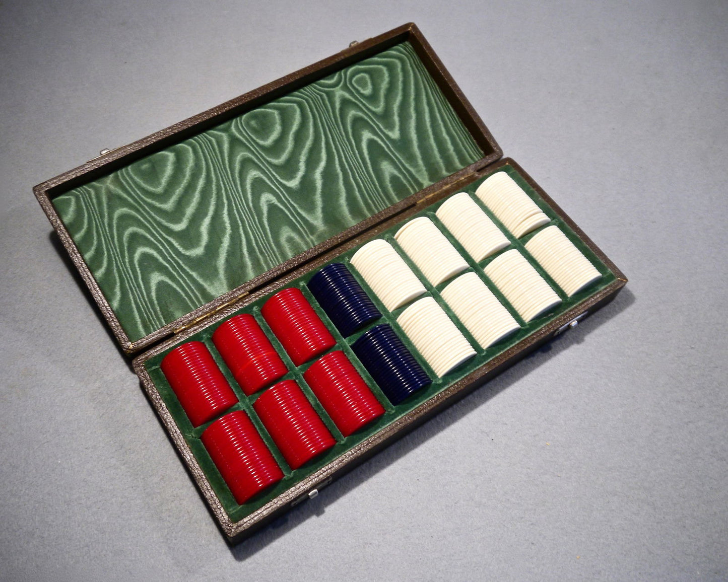 Set of Gambling Chips, circa 1930-1950 - Luke Honey | Antiques, Chess, Backgammon & Games