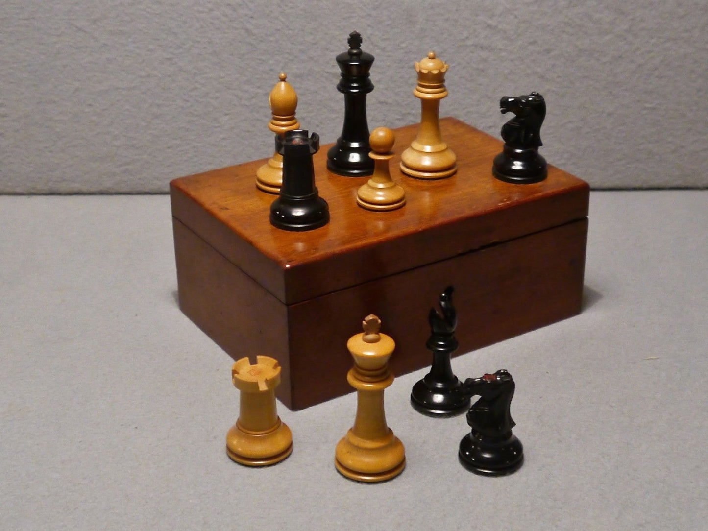 Staunton Pattern Chess Set, circa 1900 - Luke Honey | Antiques, Chess, Backgammon & Games